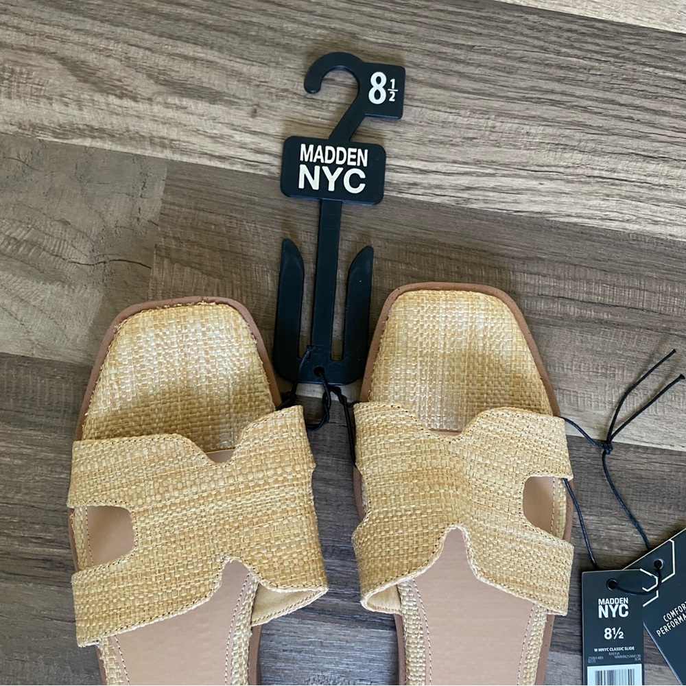 Women's Beige Sandals - Picture 7 of 12